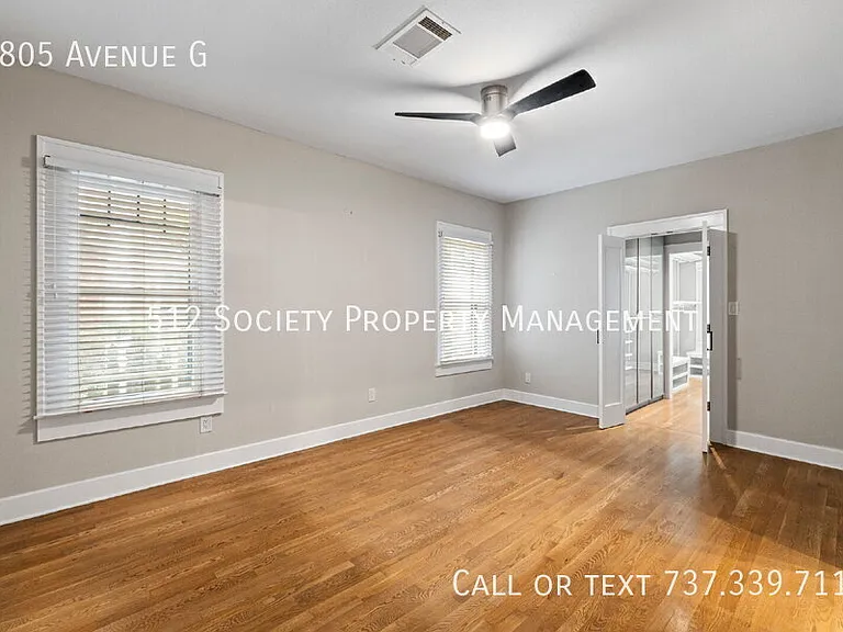 3805 Avenue G — Photo 14