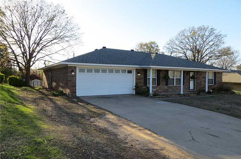 1st image of 10 Azure Hills Dr