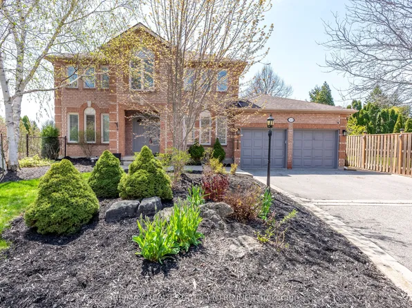 3408 Trelawny Cir, Mississauga, ON L5N 6N6