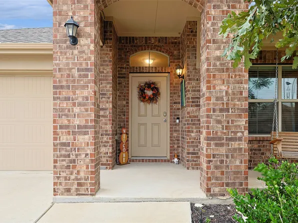 1228 Walnut Cliff Ct, Fort Worth, TX 76179