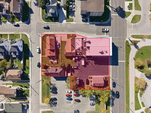 164 Parent Ave, Windsor, ON N9A 2B4