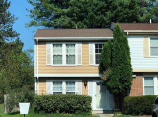 17 Dufief Ct, Gaithersburg, MD 20878