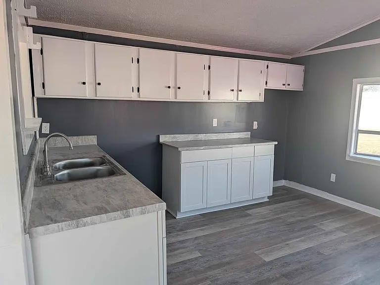 40 Rock Crossing Dr #68 — Photo 1
