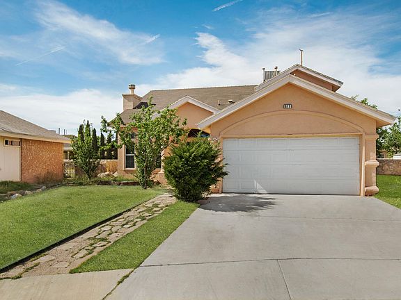 3rd image of 517 Valle Cromo Way