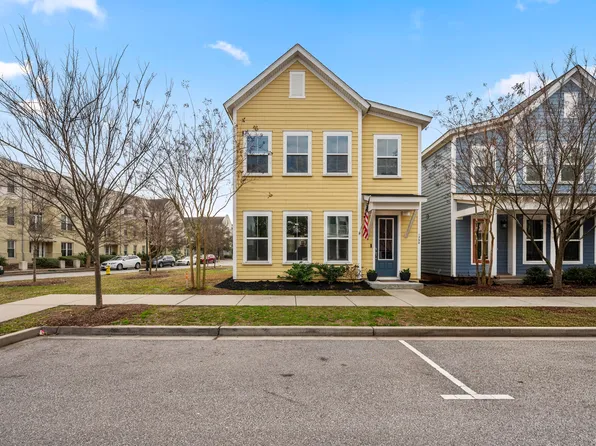 1734 Indy Dr, North Charleston, SC 29405