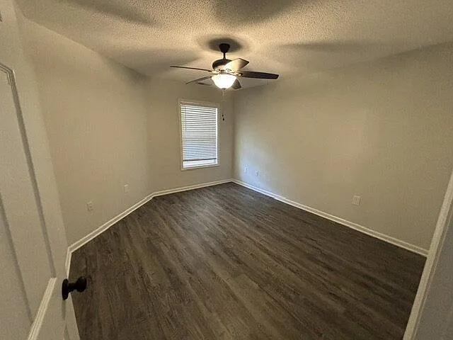 1102 Turtle Creek Rd #H — Photo 5