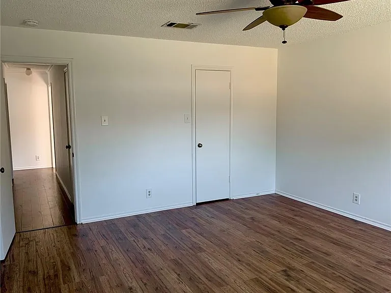 2907 Donnell Dr — Photo 16