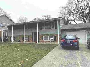 973 Highland Rd, Mundelein, IL 60060