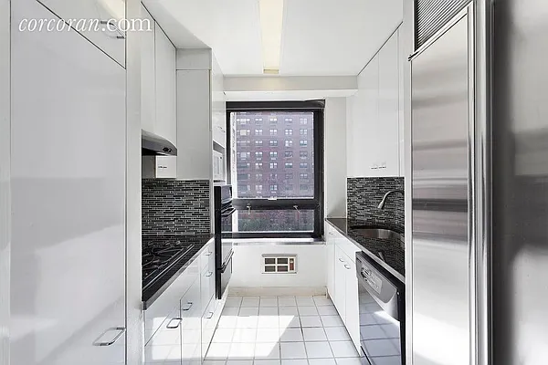Sold by Corcoran | media 20