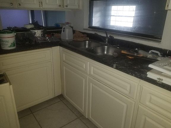 5th image of 10523 Chadbourne Dr