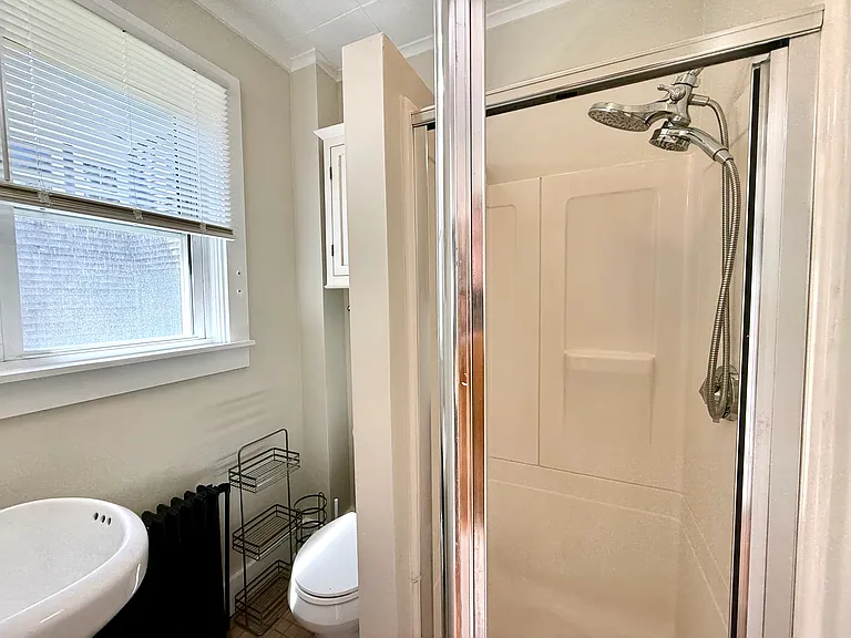 38 Webster St — Photo 14