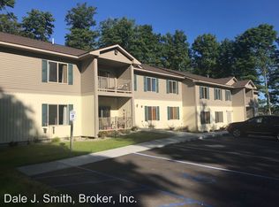 315 E Commerce Blvd APT 17, Gaylord, MI 49735