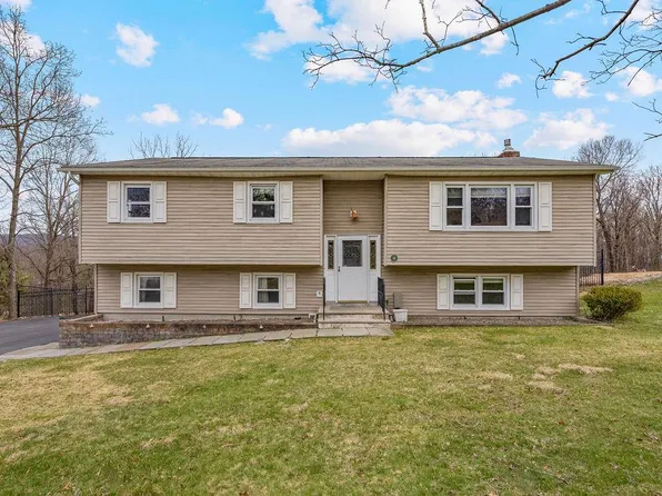 10 Jackson Street, Highland Mills, NY 10930
