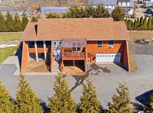 612 Drift Rd, Westport, MA 02790