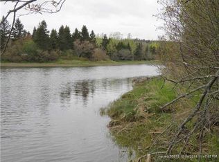 31 Smalls Point Rd, Machiasport, ME 04655