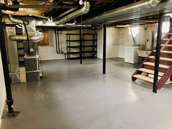 4th image of 115 W Evelyn Ave