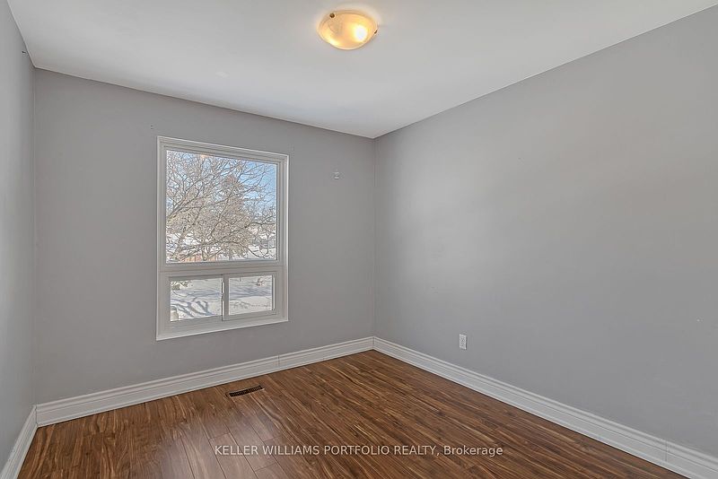 Ajax House for rent - 5 Bedrooms — photo 26