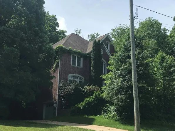57 Cool Springs Rd, Signal Mountain, TN 37377