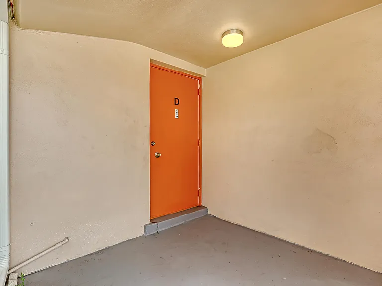 2747 Dudley Dr E #D — Photo 54