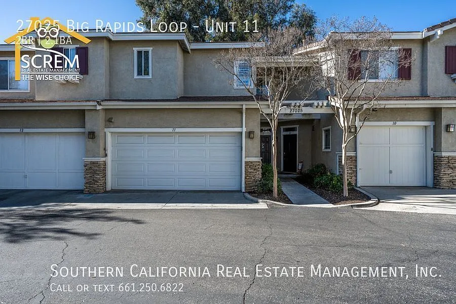 Two Bedroom Townhouse with Attached Bathrooms in Valencia — Photo 2