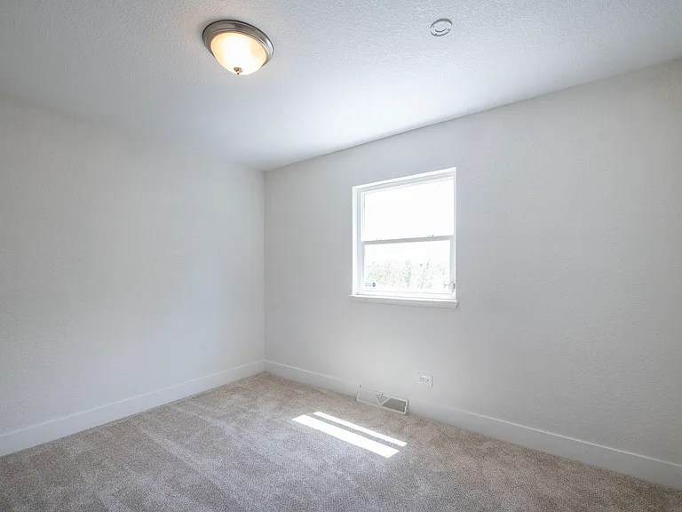 30 S Wolff St — Photo 24