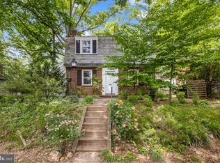 7306 Wildwood Dr, Takoma Park, MD 20912