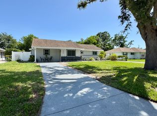2646 Cheryle Ln, Sarasota, FL 34237