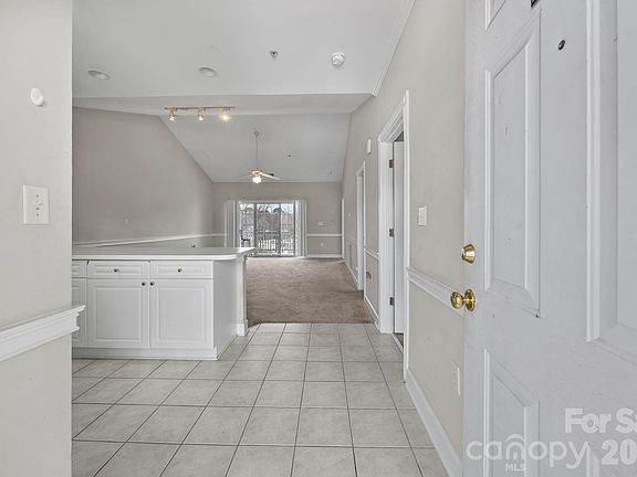 5th image of 9285 Meadow Vista Rd