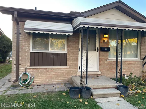 8401 Eighteen Mile Rd #99, Sterling Heights, MI 48313