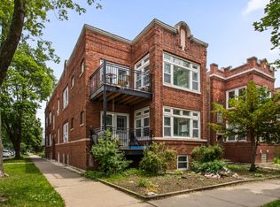 5353 W Belle Plaine Ave #1E, Chicago, IL 60641