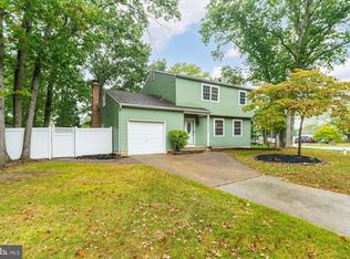 22 Mills Dr, Waterford Works, NJ 08089