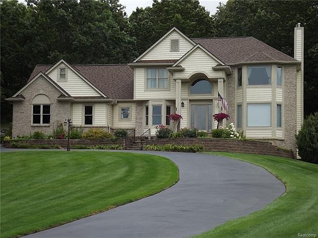 1st image of 6666 Country Lane Dr