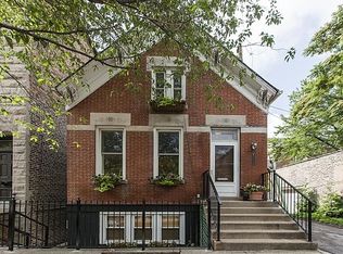 2049 W Webster Ave, Chicago, IL 60647