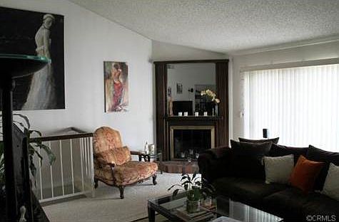5th image of 114 S Guadalupe Ave APT D