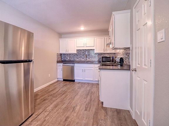 5th image of 2221 Bowie Dr #14
