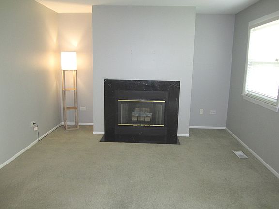 3rd image of 2862 Meadow Ln Unit X1