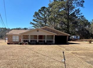 2740 16th Ave SW, Lanett, AL 36863