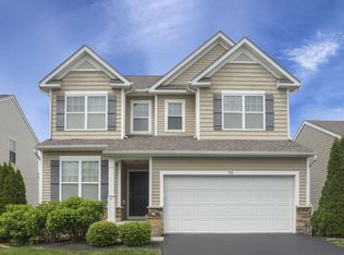 719 Flowering Cherry Ct, Blacklick, OH 43004