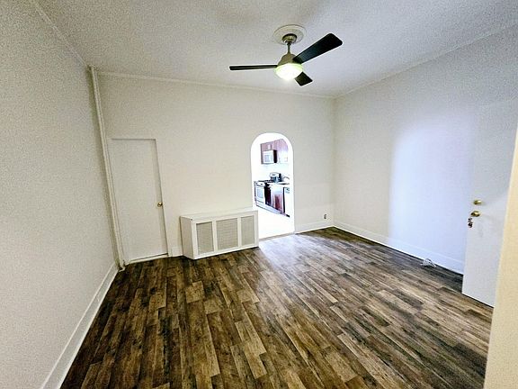 2nd image of 214.5 Bowers St #1