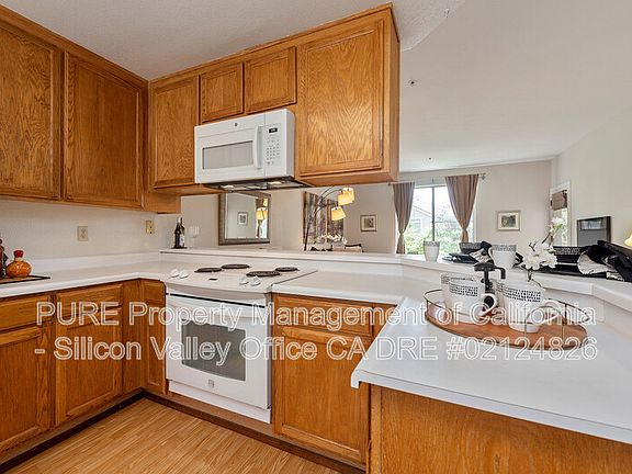 4th image of 929 E El Camino Real APT 319D