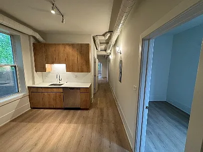 1430 W Ohio St #2F — Photo 11