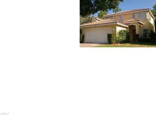 3913 Crescent Creek Dr, Coconut Creek, FL 33073