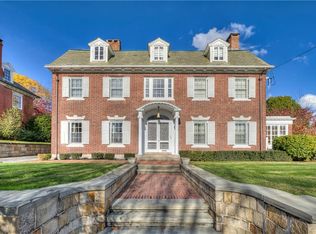 360 Olney St, Providence, RI 02906