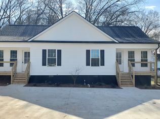 601 W 7th Ave #D, Easley, SC 29640