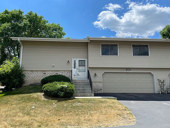 2nd image of 3568 York Dr