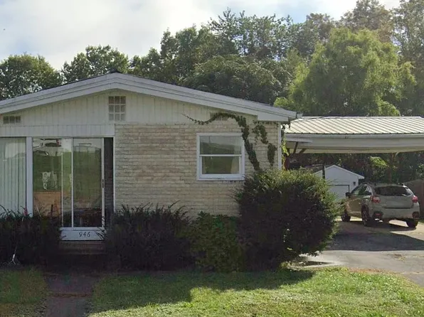 946 Wood St #2, Old Forge, PA 18518