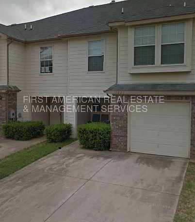 1st image of 12620 Bay Ave