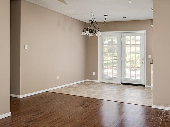 3rd image of 2507 Broken Hill Dr