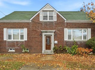 2335 Young Ave, Bronx, NY 10469