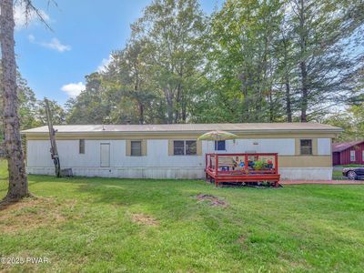 107 Paradise Ln, Greentown, PA, 18426